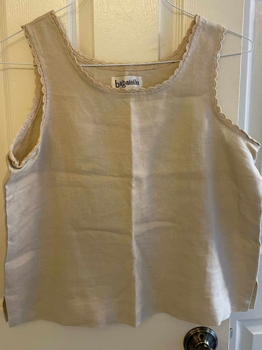 Bagatelle tan linen sleeveless tank Sz M, like new